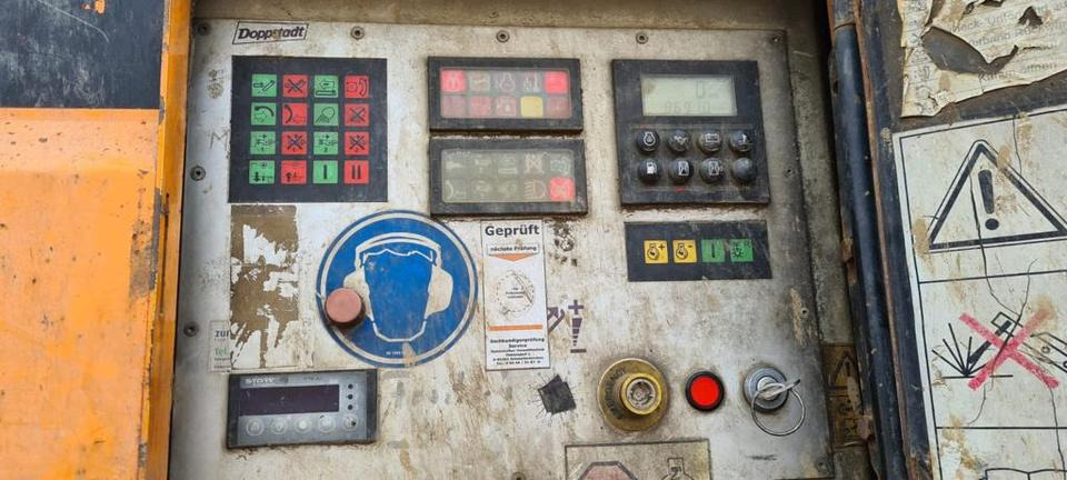 Doppstadt Walzenzerkleinerer DW 3060 Büffel - Broyeur industriel: photos 5 Doppstadt Walzenzerkleinerer DW 3060 Büffel - Broyeur industriel: photos 5