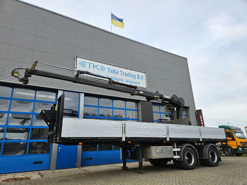 Floor Flo-17-20k1 HIAB R165 F3 Kooiaap Apk 2026 - Semi-remorque plateau: photos 1 Floor Flo-17-20k1 HIAB R165 F3 Kooiaap Apk 2026 - Semi-remorque plateau: photos 1