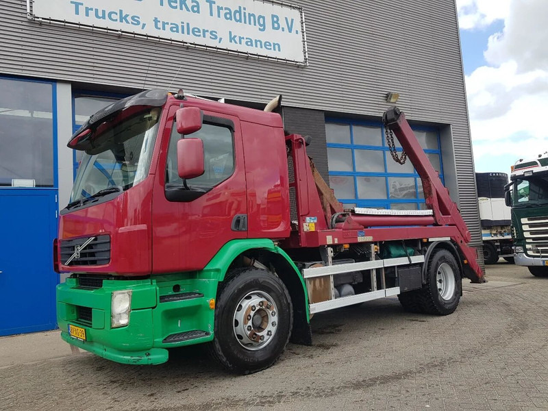 Volvo FE 240 Portaalarm Hyvalift Euro 5 - Camion multibenne: photos 1 Volvo FE 240 Portaalarm Hyvalift Euro 5 - Camion multibenne: photos 1