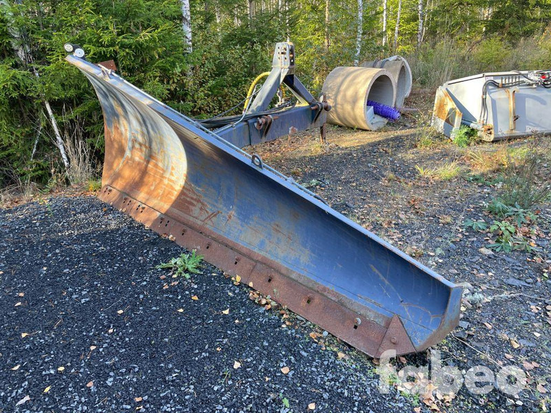 Drivex  - Engin de déneigement: photos 1 Drivex  - Engin de déneigement: photos 1