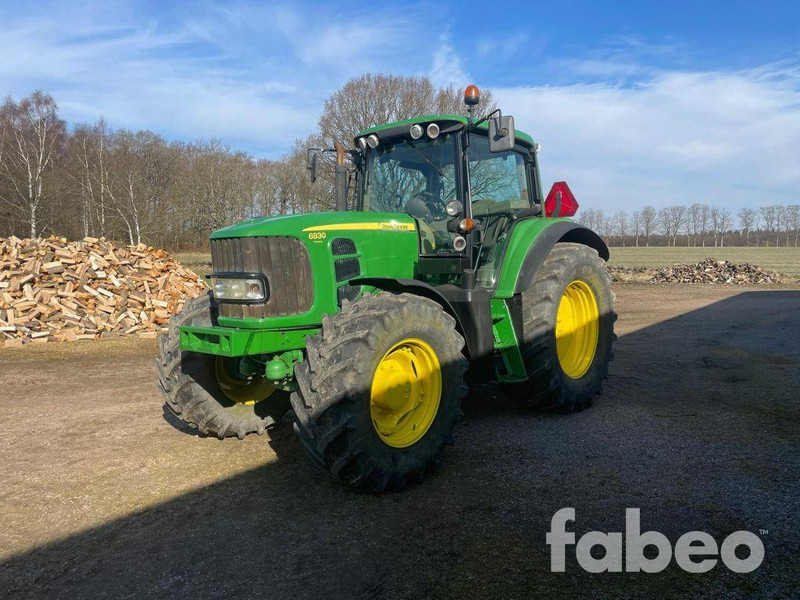 John Deere 6930 - Tracteur agricole: photos 1 John Deere 6930 - Tracteur agricole: photos 1