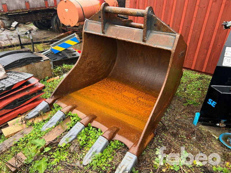 Mito - Godet: photos 1 Mito - Godet: photos 1