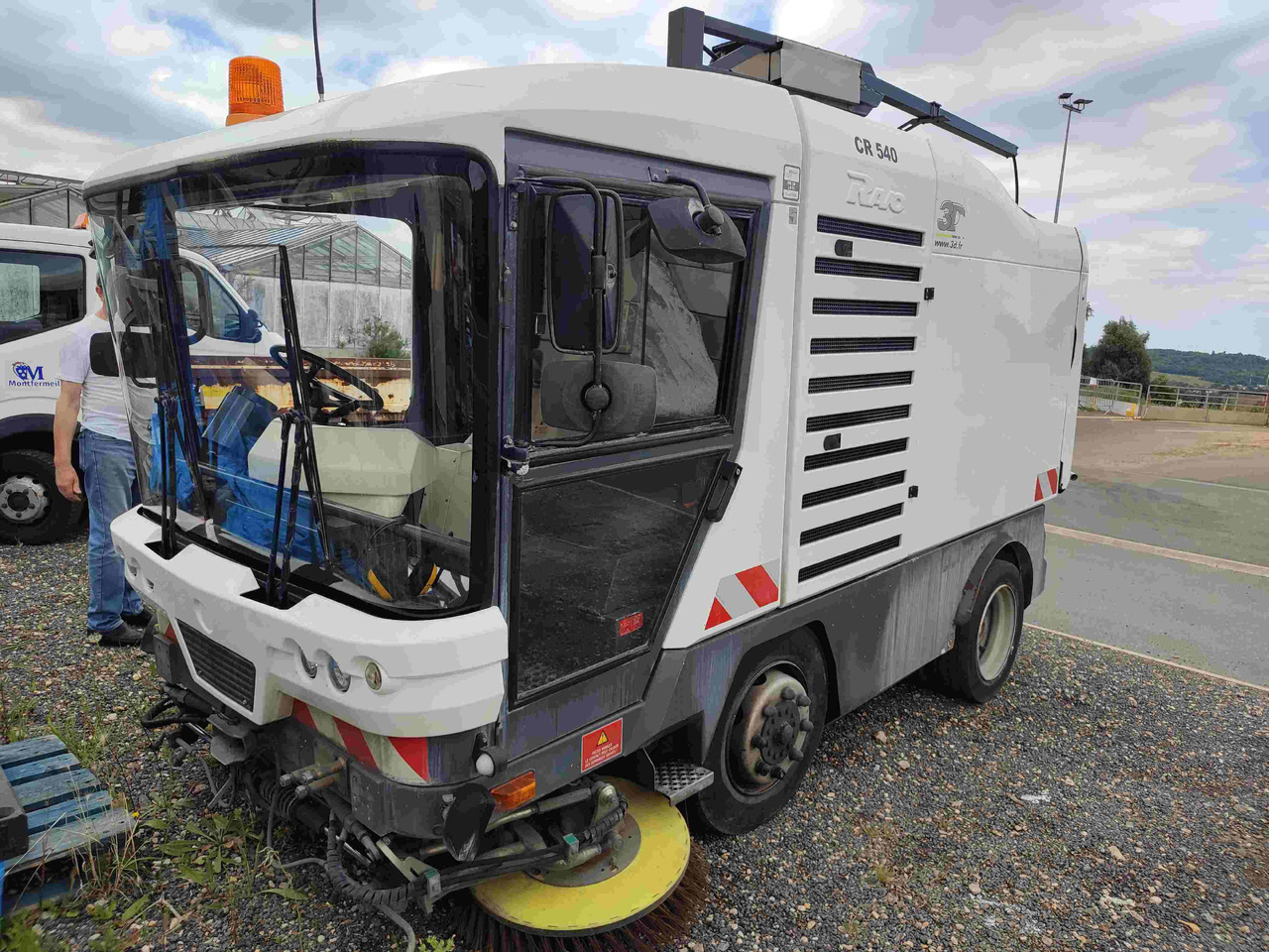 RAVO RAVO 540 Kehrmaschiene Sweeper Euro5 - Balayeuse de voirie: photos 2 RAVO RAVO 540 Kehrmaschiene Sweeper Euro5 - Balayeuse de voirie: photos 2