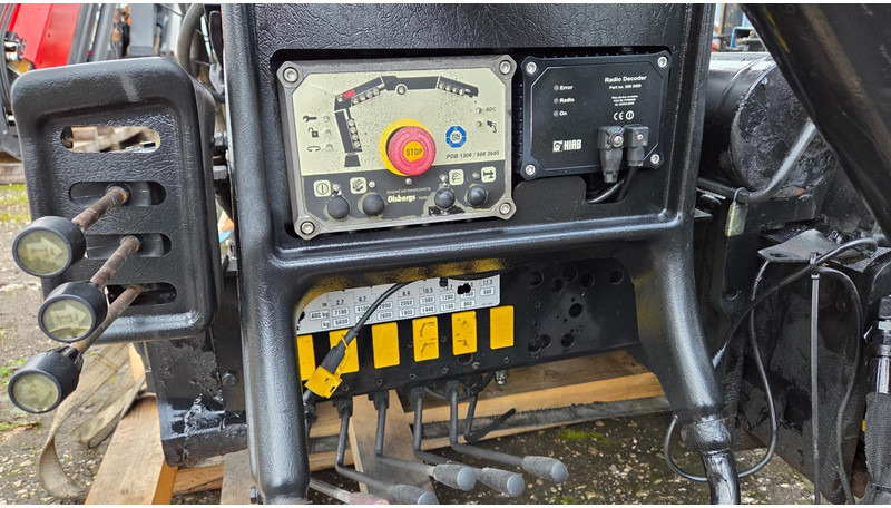 Hiab 211 EP-5 Hipro - Grue auxiliaire pour Camion: photos 5 Hiab 211 EP-5 Hipro - Grue auxiliaire pour Camion: photos 5