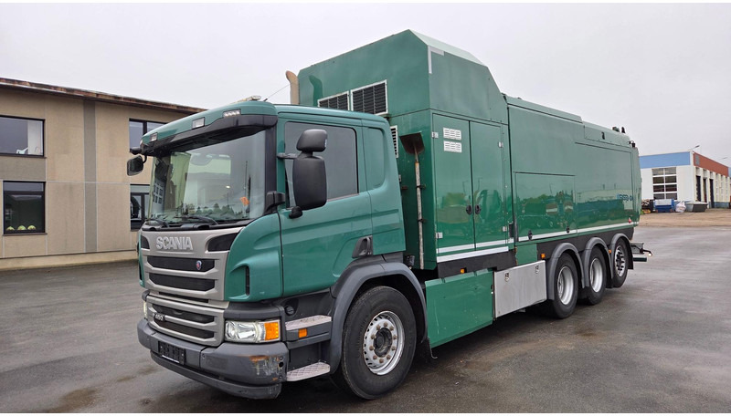 Scania P450 8X4*4 - Camion vidangeur: photos 1 Scania P450 8X4*4 - Camion vidangeur: photos 1
