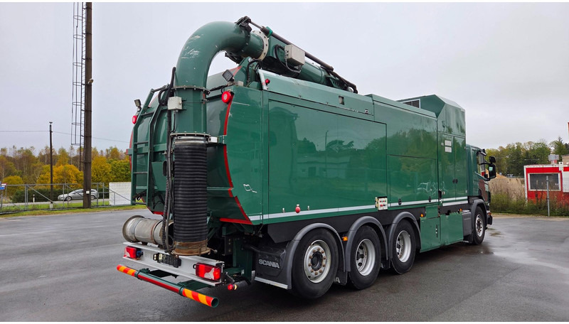 Scania P450 8X4*4 - Camion vidangeur: photos 3 Scania P450 8X4*4 - Camion vidangeur: photos 3