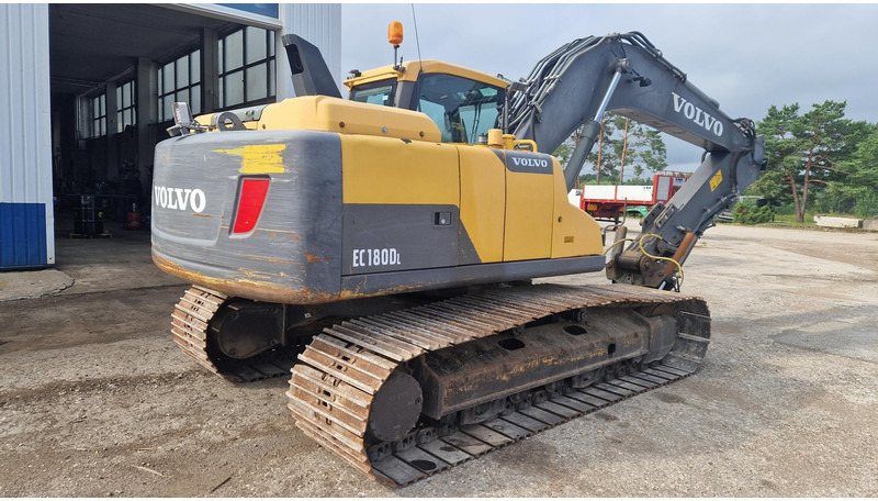 Volvo EC180DL - Pelle sur chenille: photos 3 Volvo EC180DL - Pelle sur chenille: photos 3