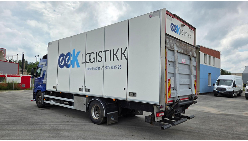 Volvo FM330 4X2 - Camion fourgon: photos 4 Volvo FM330 4X2 - Camion fourgon: photos 4