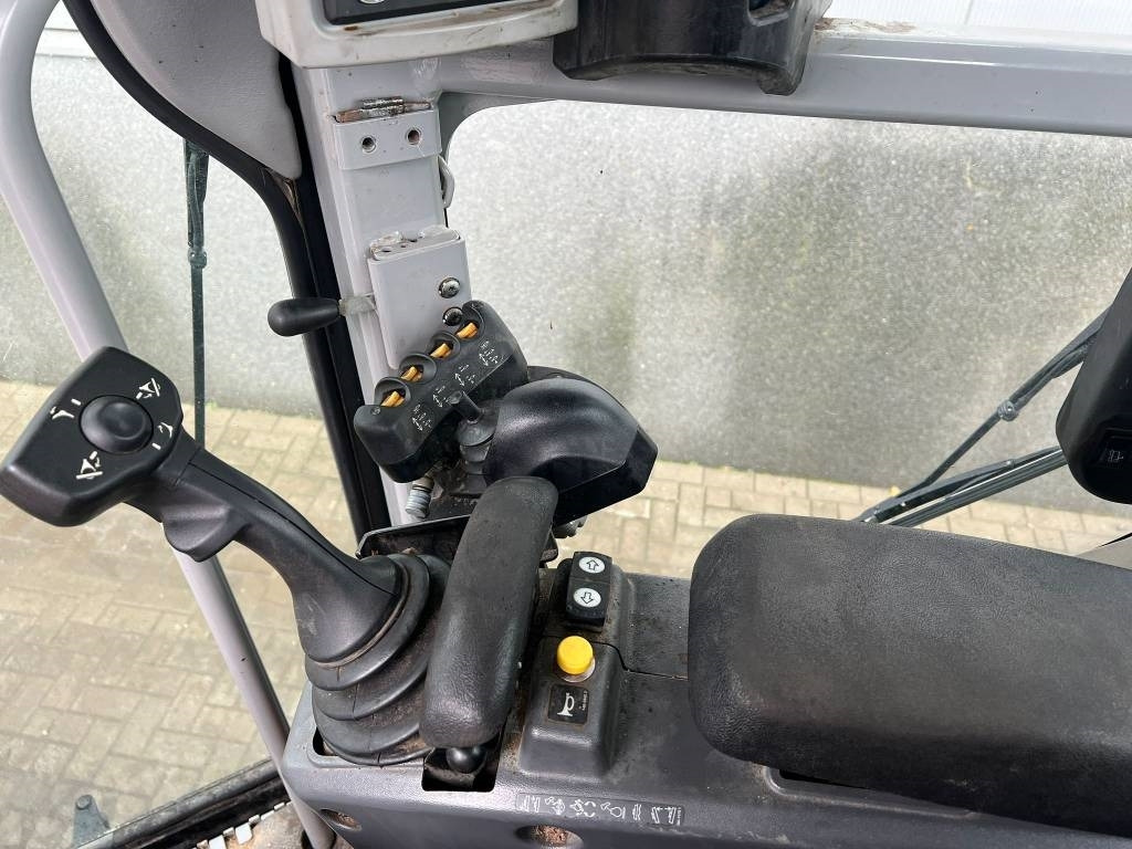 CAT 140 M AWD  — crédit-bail CAT 140 M AWD: photos 13