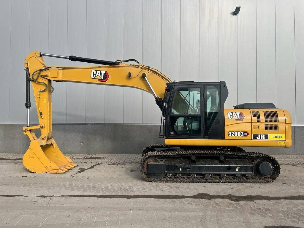 CAT 320 D3 GC - Pelle sur chenille: photos 1 CAT 320 D3 GC - Pelle sur chenille: photos 1