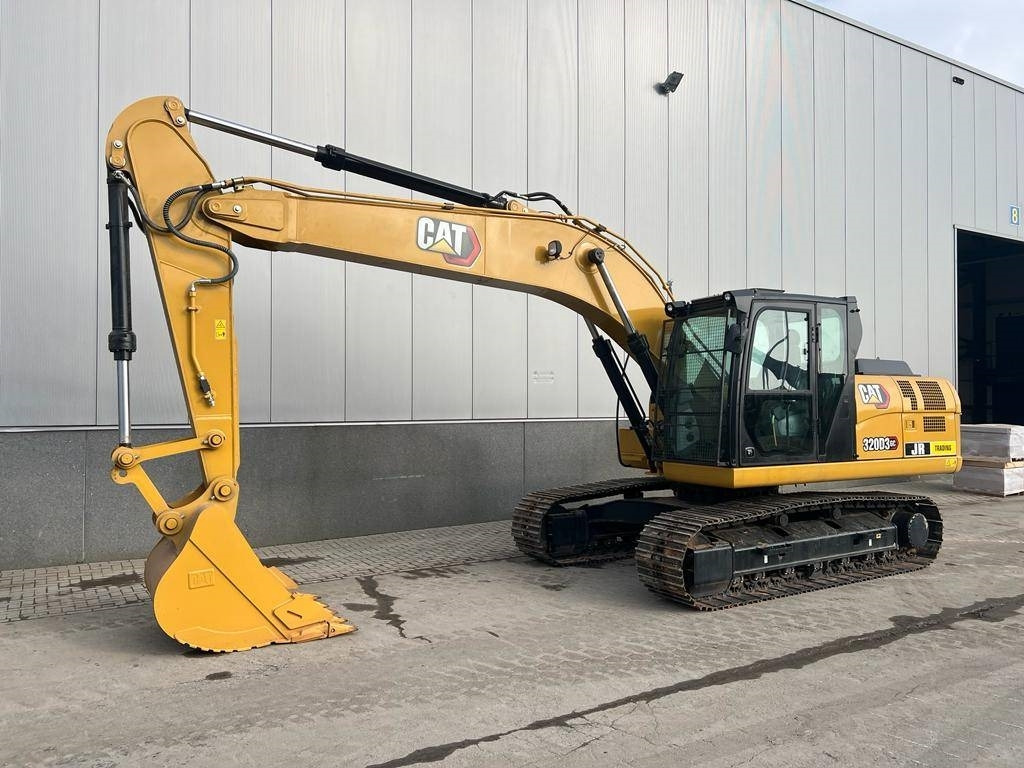 CAT 320 D3 GC - Pelle sur chenille: photos 2 CAT 320 D3 GC - Pelle sur chenille: photos 2