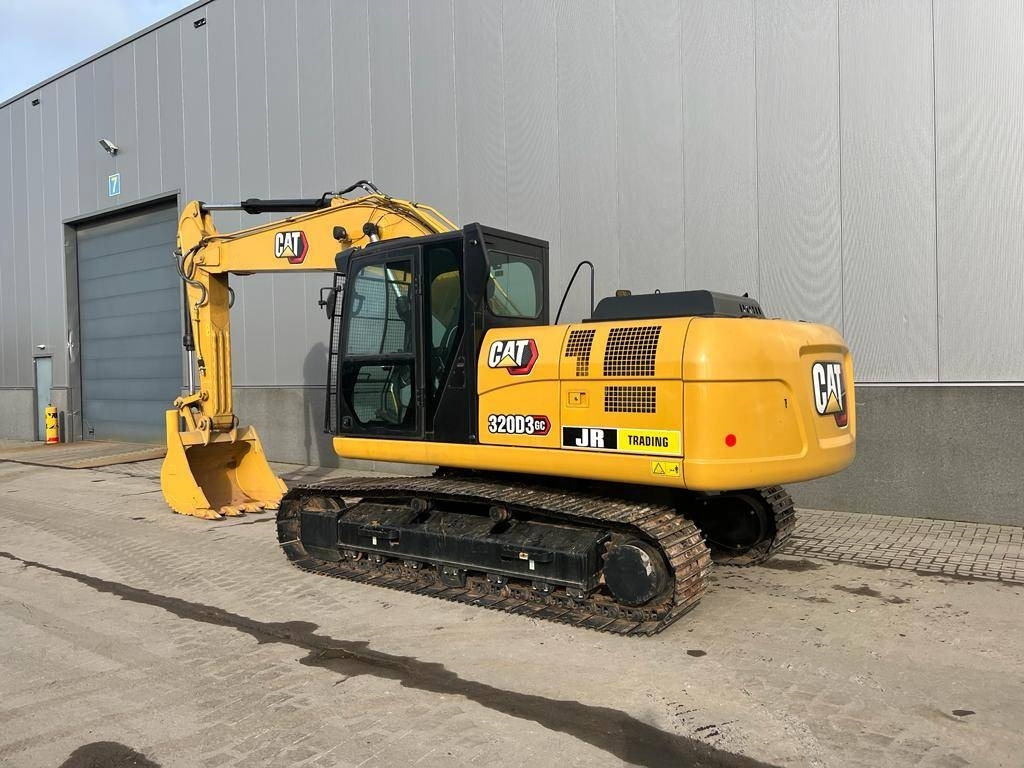 CAT 320 D3 GC - Pelle sur chenille: photos 3 CAT 320 D3 GC - Pelle sur chenille: photos 3