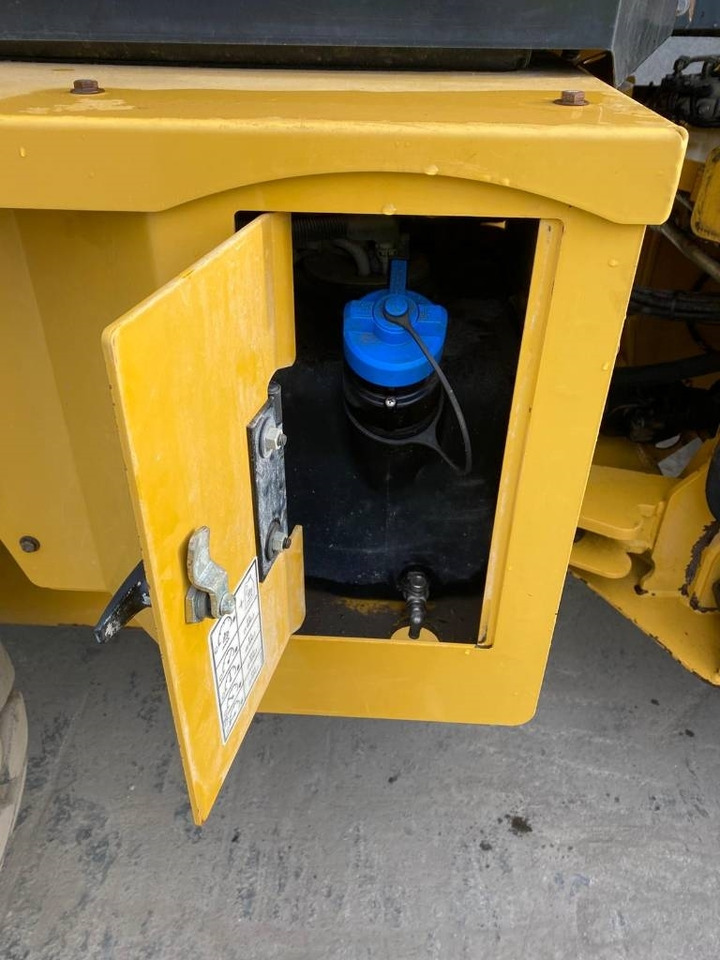 Chargeuse sur pneus CAT 938 M (Bucket + Forks): photos 27 Chargeuse sur pneus CAT 938 M (Bucket + Forks): photos 27