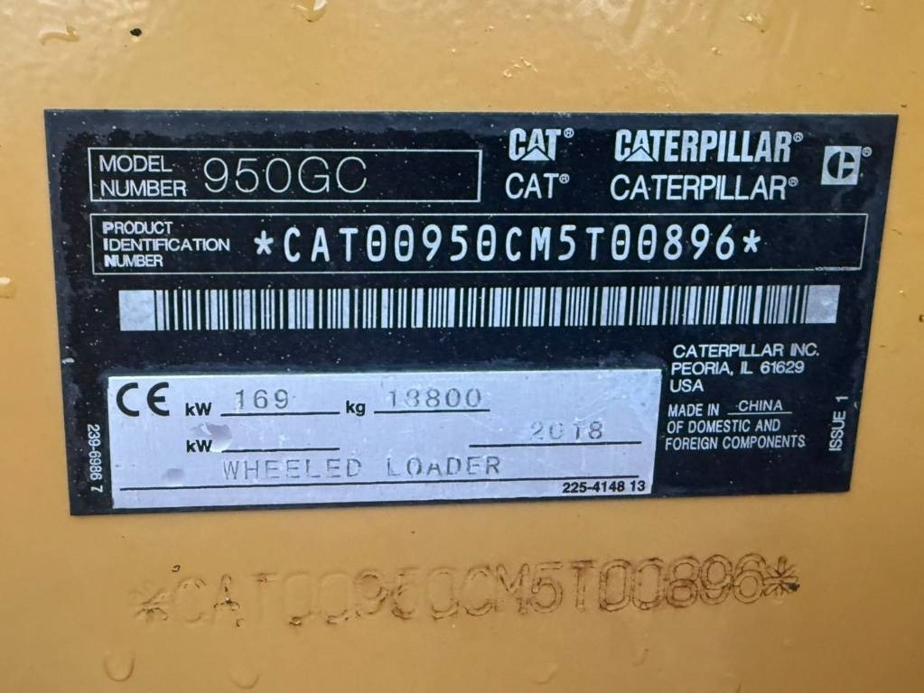 CAT 950 GC (Under Preparation) - Chargeuse sur pneus: photos 2 CAT 950 GC (Under Preparation) - Chargeuse sur pneus: photos 2
