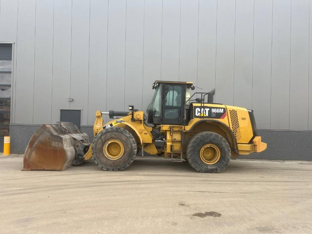 CAT 966M XE - Chargeuse sur pneus: photos 1 CAT 966M XE - Chargeuse sur pneus: photos 1