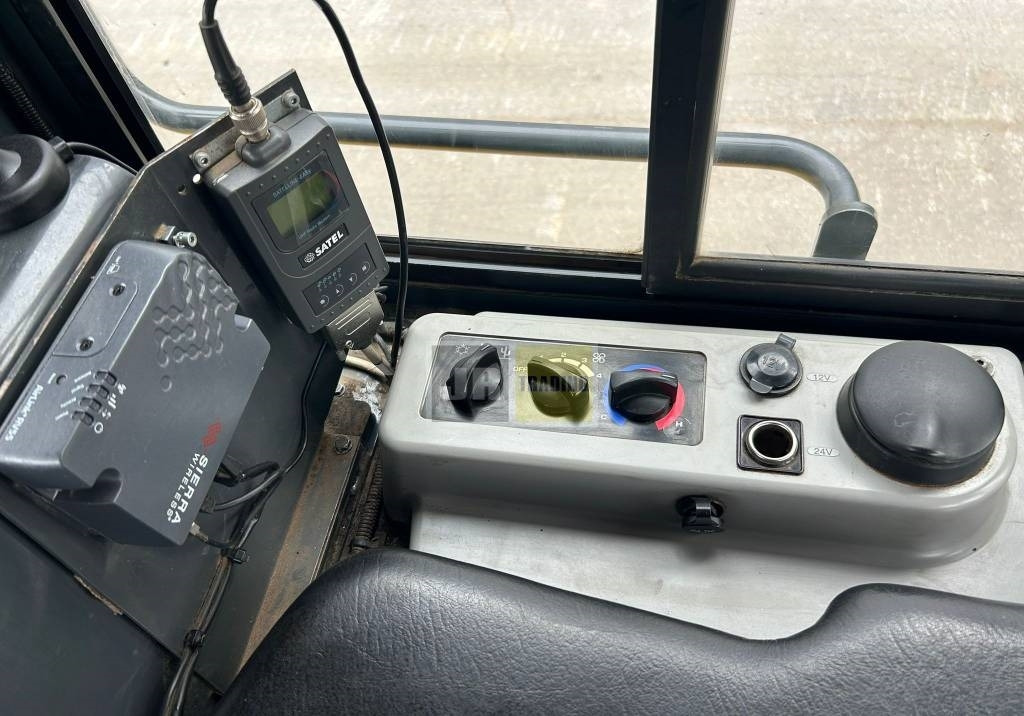 Bulldozer Komatsu D 61 PXI-24 (Topcon intelligent system): photos 16