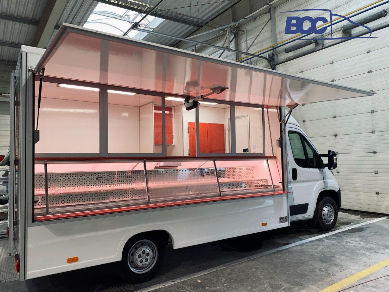 BCC POLSKA - FOOD TRUCK - MOBILNY SKLEP MIĘSNY PEUGEOT BOXER - Camion magasin: photos 1 BCC POLSKA - FOOD TRUCK - MOBILNY SKLEP MIĘSNY PEUGEOT BOXER - Camion magasin: photos 1