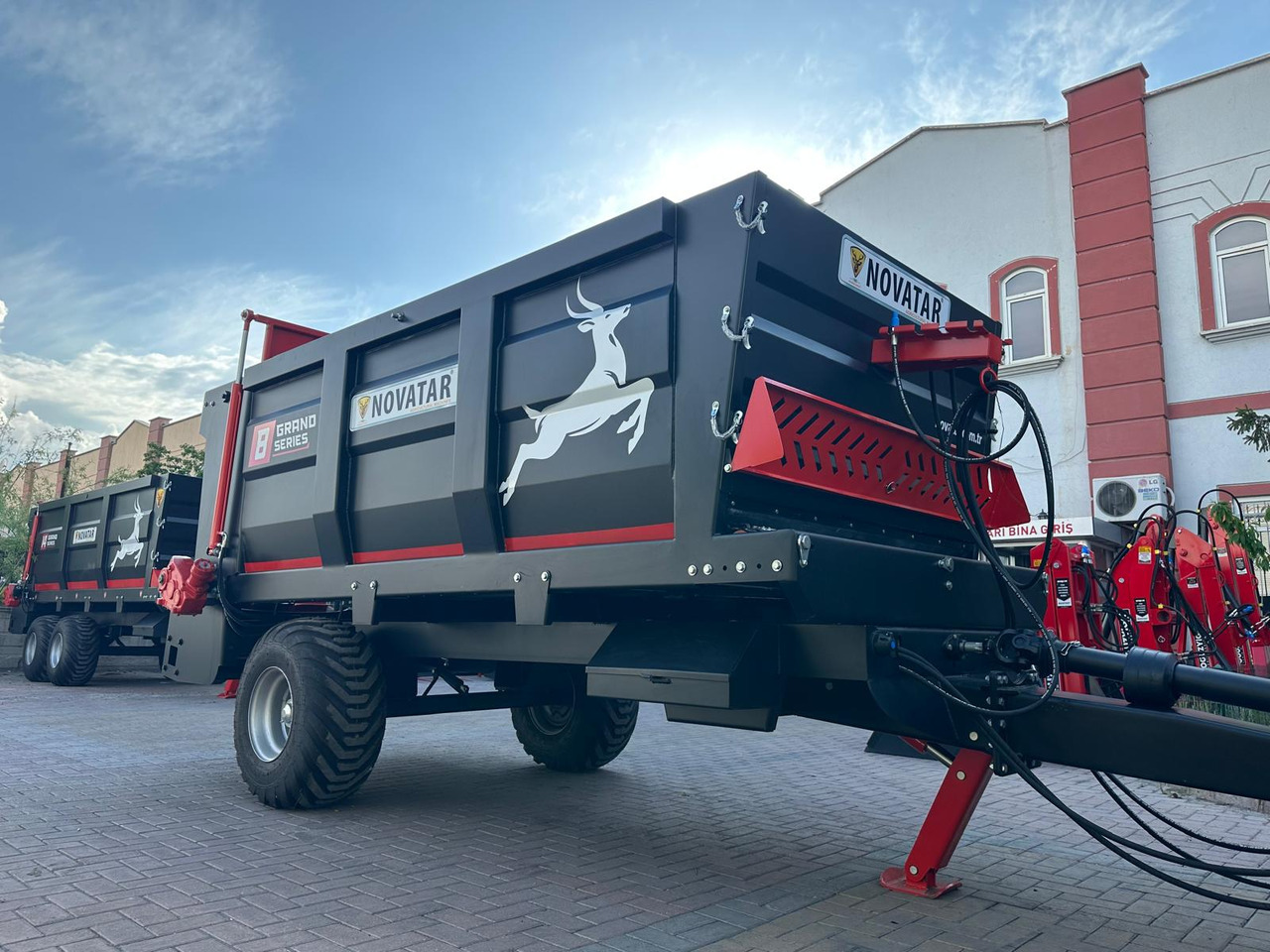 Novatar Manure Spreader 6 m3 - Epandeur à fumier: photos 2 Novatar Manure Spreader 6 m3 - Epandeur à fumier: photos 2