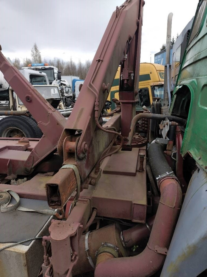 Ferrari 2300 nosturi - Grue auxiliaire pour Camion: photos 3 Ferrari 2300 nosturi - Grue auxiliaire pour Camion: photos 3