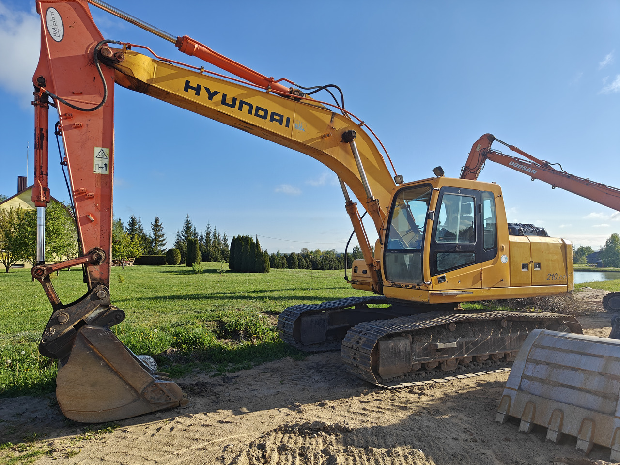 Hyundai Robex 210LC-7 - Pelle sur chenille: photos 1 Hyundai Robex 210LC-7 - Pelle sur chenille: photos 1