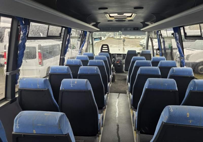 Bus interurbain Irisbus WING 2 / INDCAR / SPROWADZONY/ 34 MIEJSCA / EEV: photos 7 Bus interurbain Irisbus WING 2 / INDCAR / SPROWADZONY/ 34 MIEJSCA / EEV: photos 7