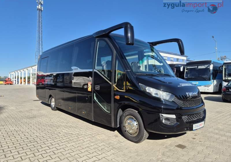 Iveco 70C17 ERENER / SPROWADZONY / PANORAMA / USB - Minibus, Transport de personnes: photos 1 Iveco 70C17 ERENER / SPROWADZONY / PANORAMA / USB - Minibus, Transport de personnes: photos 1