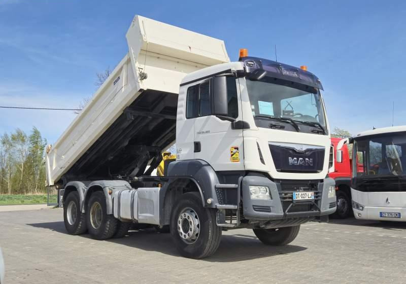 MAN TGS 26.360 / 2 STRONNA WYWROTKA/ EURO 6 - Camion benne: photos 2 MAN TGS 26.360 / 2 STRONNA WYWROTKA/ EURO 6 - Camion benne: photos 2
