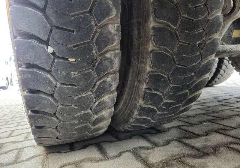 Camion benne MAN TGS 35.440/2 STRONNA WYWROTKA/SPROWADZONY Z FR: photos 26 Camion benne MAN TGS 35.440/2 STRONNA WYWROTKA/SPROWADZONY Z FR: photos 26