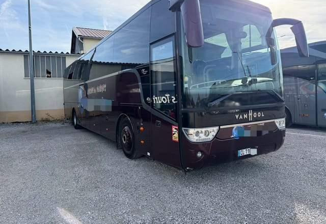 VanHool ALICRON TX16 / SPROWADZONY / 59 MIEJSC/ WC - Autocar: photos 2 VanHool ALICRON TX16 / SPROWADZONY / 59 MIEJSC/ WC - Autocar: photos 2