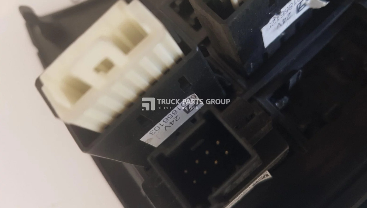 IVECO IVECO STRALIS EURO6 gearshift control, gearbox control switch buttons 5801856139, 5801654939, 5801856103, 5801721121, 5801281040, 5801328718, 4460650730, 504362202, 5801718341, 504388754, 0281020146, - Boîte de vitesse et pièces pour Camion: photos 5 IVECO IVECO STRALIS EURO6 gearshift control, gearbox control switch buttons 5801856139, 5801654939, 5801856103, 5801721121, 5801281040, 5801328718, 4460650730, 504362202, 5801718341, 504388754, 0281020146, - Boîte de vitesse et pièces pour Camion: photos 5