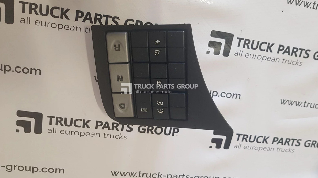 IVECO IVECO STRALIS EURO6 gearshift control, gearbox control switch buttons 5801856139, 5801654939, 5801856103, 5801721121, 5801281040, 5801328718, 4460650730, 504362202, 5801718341, 504388754, 0281020146, - Boîte de vitesse et pièces pour Camion: photos 1 IVECO IVECO STRALIS EURO6 gearshift control, gearbox control switch buttons 5801856139, 5801654939, 5801856103, 5801721121, 5801281040, 5801328718, 4460650730, 504362202, 5801718341, 504388754, 0281020146, - Boîte de vitesse et pièces pour Camion: photos 1