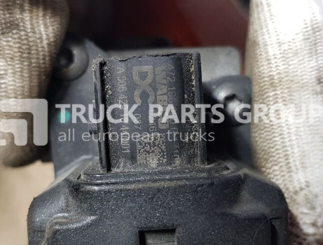 MERCEDES-BENZ Actros MP4, EURO 5, EURO 6, OM470, OM471, 0014311513, 0044315012 pneumatic valve - Valve de frein pour Camion: photos 3 MERCEDES-BENZ Actros MP4, EURO 5, EURO 6, OM470, OM471, 0014311513, 0044315012 pneumatic valve - Valve de frein pour Camion: photos 3
