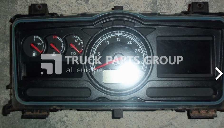 RENAULT Premium, Magnum DXI instrument panel, instrument cluster, dashbo dashboard - Panel de instrumentos pour Camion: photos 1 RENAULT Premium, Magnum DXI instrument panel, instrument cluster, dashbo dashboard - Panel de instrumentos pour Camion: photos 1