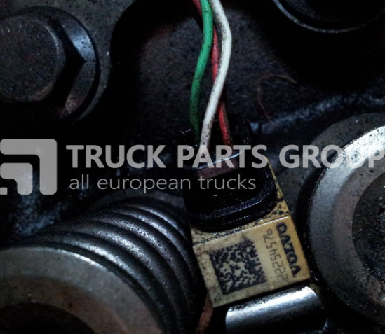 VOLVO FH4, EURO6 D13K injector unit, injectors, 22435395, 22254576, 21 injector - Injecteur pour Camion: photos 2 VOLVO FH4, EURO6 D13K injector unit, injectors, 22435395, 22254576, 21 injector - Injecteur pour Camion: photos 2