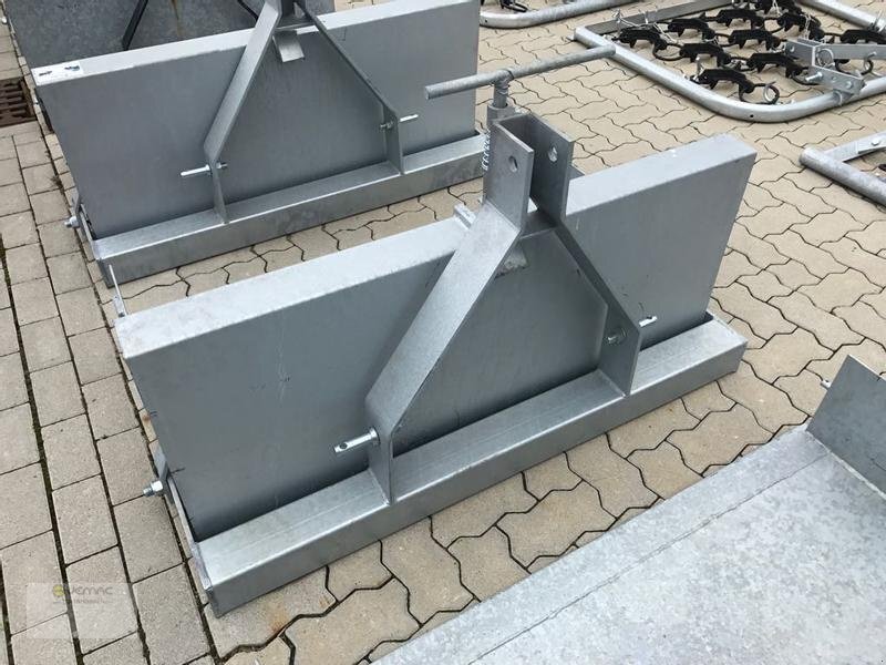 Vemac Heckschaufel Schaufel Transportbox Heckcontainer HS100 NEU - Accessoire pour Tracteur agricole: photos 4 Vemac Heckschaufel Schaufel Transportbox Heckcontainer HS100 NEU - Accessoire pour Tracteur agricole: photos 4