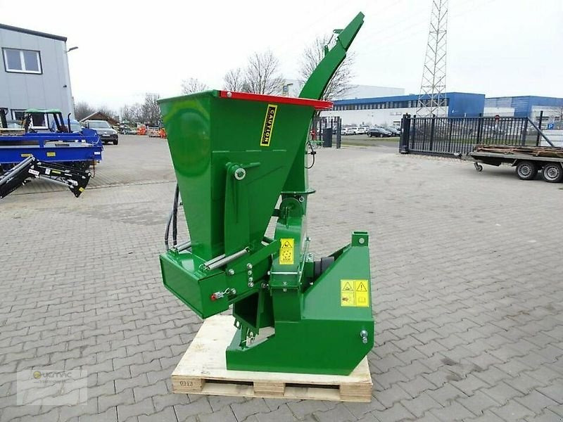 Vemac Holzhäcksler Agrifarm WOD11H Holzschredder Häcksler Hydraulik, bis 13cm Holzeinzug - Broyeur de végétaux: photos 5 Vemac Holzhäcksler Agrifarm WOD11H Holzschredder Häcksler Hydraulik, bis 13cm Holzeinzug - Broyeur de végétaux: photos 5