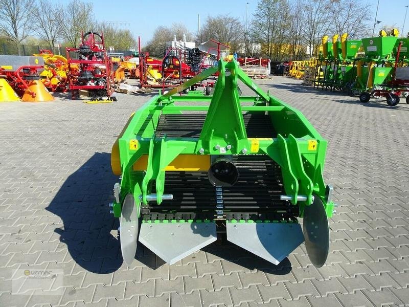 Vemac Kartoffelroder Bomet UPUS Z656 2reihig Siebkettenroder Roder NEU - Arracheuse de pommes de terre: photos 5 Vemac Kartoffelroder Bomet UPUS Z656 2reihig Siebkettenroder Roder NEU - Arracheuse de pommes de terre: photos 5