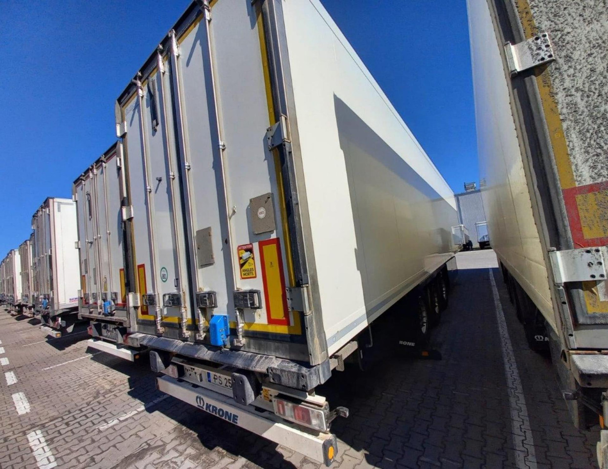 2021/2022 Krone SDR Cool Liner FP 60 ThermoKing SLXi 300 - Semi-remorque frigorifique: photos 5 2021/2022 Krone SDR Cool Liner FP 60 ThermoKing SLXi 300 - Semi-remorque frigorifique: photos 5