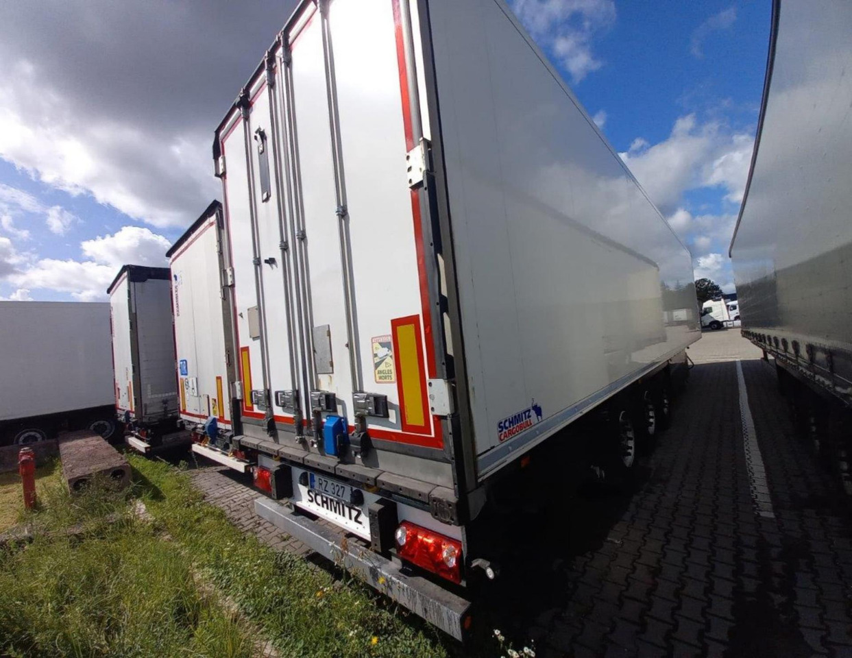 2022 Schmitz Cargobull SKO FP 60 ThermoKing SLXi 300 - Semi-remorque frigorifique: photos 4 2022 Schmitz Cargobull SKO FP 60 ThermoKing SLXi 300 - Semi-remorque frigorifique: photos 4