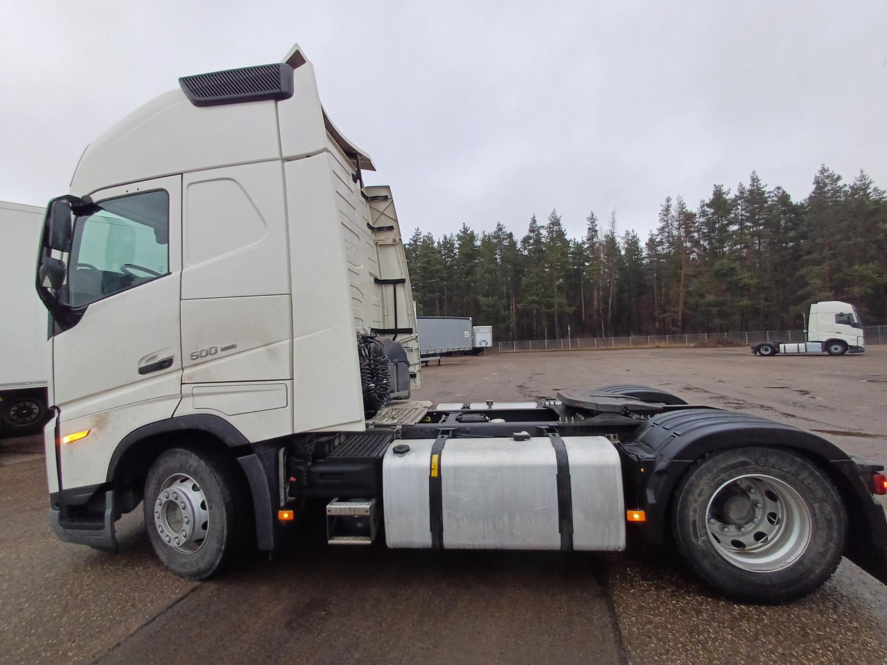 2022 Volvo FH 500 Globetrotter XL - Tracteur routier: photos 3 2022 Volvo FH 500 Globetrotter XL - Tracteur routier: photos 3