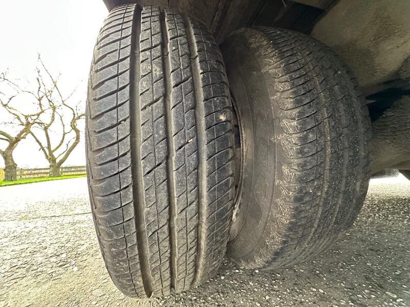 Iveco Daily 40C13 / BE COMBI 12T WITH VELDHUIZEN P31-5A / CREWCAB 7 pers. / NEW APK — crédit-bail Iveco Daily 40C13 / BE COMBI 12T WITH VELDHUIZEN P31-5A / CREWCAB 7 pers. / NEW APK: photos 13 Iveco Daily 40C13 / BE COMBI 12T WITH VELDHUIZEN P31-5A / CREWCAB 7 pers. / NEW APK — crédit-bail Iveco Daily 40C13 / BE COMBI 12T WITH VELDHUIZEN P31-5A / CREWCAB 7 pers. / NEW APK: photos 13