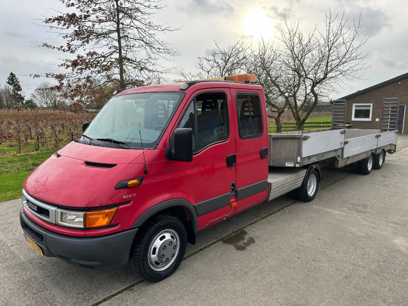 Iveco Daily 40C13 / BE COMBI 12T WITH VELDHUIZEN P31-5A / CREWCAB 7 pers. / NEW APK - Tracteur routier: photos 1 Iveco Daily 40C13 / BE COMBI 12T WITH VELDHUIZEN P31-5A / CREWCAB 7 pers. / NEW APK - Tracteur routier: photos 1