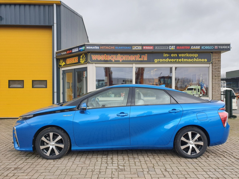 Toyota Mirai - Berline: photos 1 Toyota Mirai - Berline: photos 1