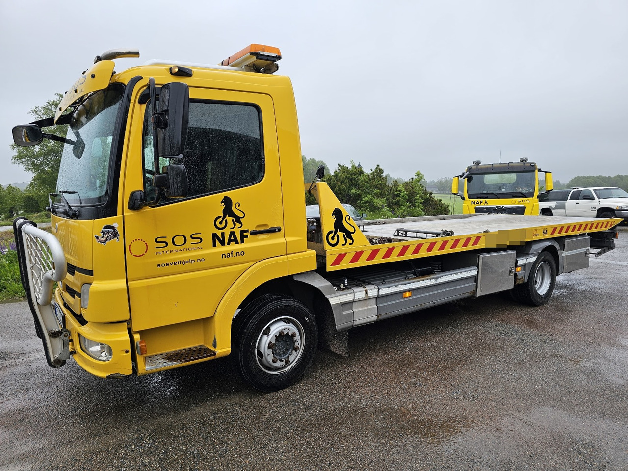 Mercedes-Benz Atego 918 4x2 Jige 2x Winch Load 4T - Remorqueuse: photos 3 Mercedes-Benz Atego 918 4x2 Jige 2x Winch Load 4T - Remorqueuse: photos 3