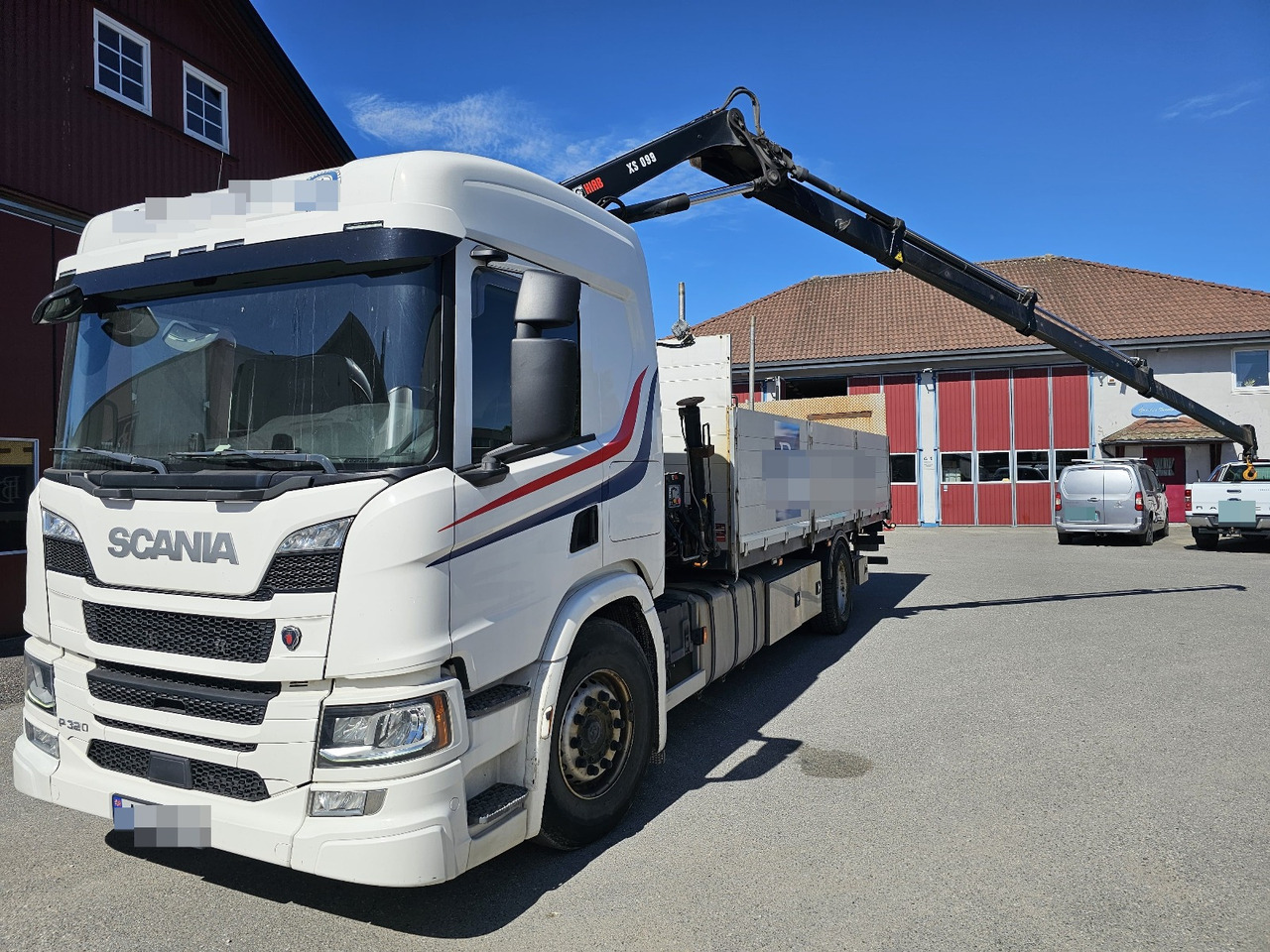 Scania P320 - Camion plateau, Camion grue: photos 1 Scania P320 - Camion plateau, Camion grue: photos 1