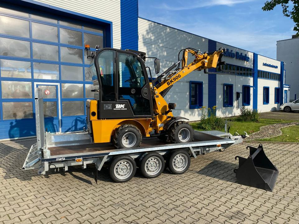 Radlader/Hoflader BK906 Kabine inkl. Tieflader und Gabel/Schaufelpaket *INKL.19% MWST*BERGER KRAUS*PERKINS*SOFORT!* - Valet de ferme: photos 5 Radlader/Hoflader BK906 Kabine inkl. Tieflader und Gabel/Schaufelpaket *INKL.19% MWST*BERGER KRAUS*PERKINS*SOFORT!* - Valet de ferme: photos 5