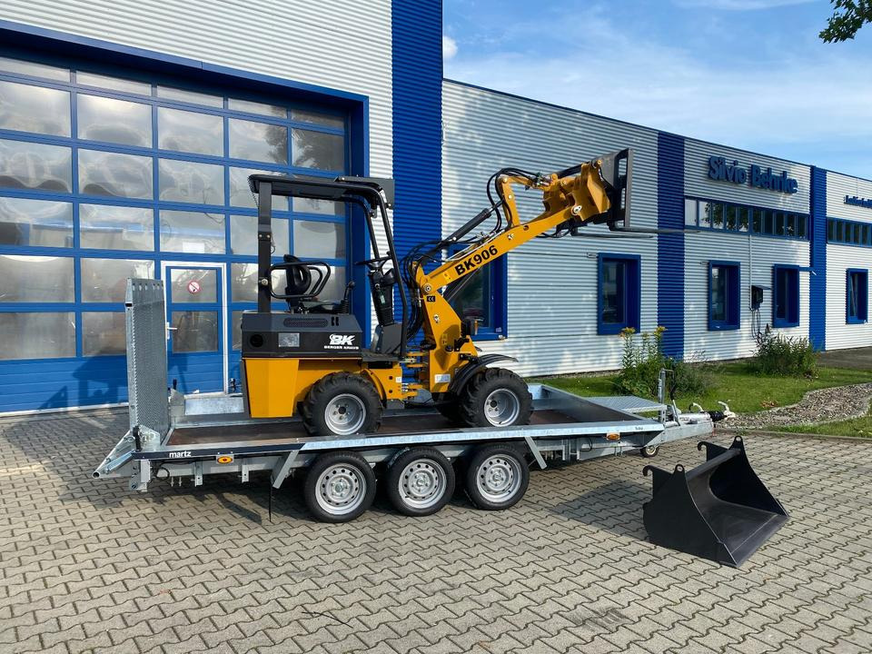 Radlader/Hoflader BK906 inkl. Tieflader und Gabel/Schaufelpaket *INKL.19% MWST*BERGER KRAUS*PERKINS*SOFORT!* - Valet de ferme: photos 4 Radlader/Hoflader BK906 inkl. Tieflader und Gabel/Schaufelpaket *INKL.19% MWST*BERGER KRAUS*PERKINS*SOFORT!* - Valet de ferme: photos 4