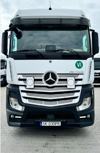 MERCEDES-BENZ Actros 1845 with retarder - Tracteur routier: photos 2 MERCEDES-BENZ Actros 1845 with retarder - Tracteur routier: photos 2