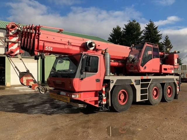 Grove GMK 3055 - Grue mobile: photos 1 Grove GMK 3055 - Grue mobile: photos 1