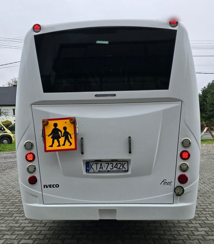 Bus urbain IVECO FIRST - AIRCO + WEBASTO + 29 PLACE - EURO VI: photos 22
